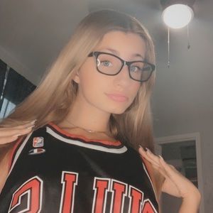 Meet your Posher, Trinity